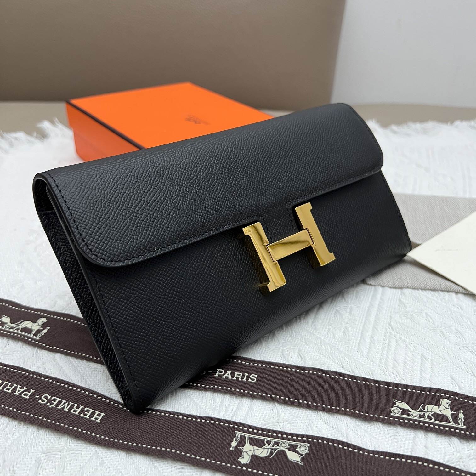 HERMES Constance To Go バックル付きシルバーエプソン財布牛革クラッチウォレットカードケース
