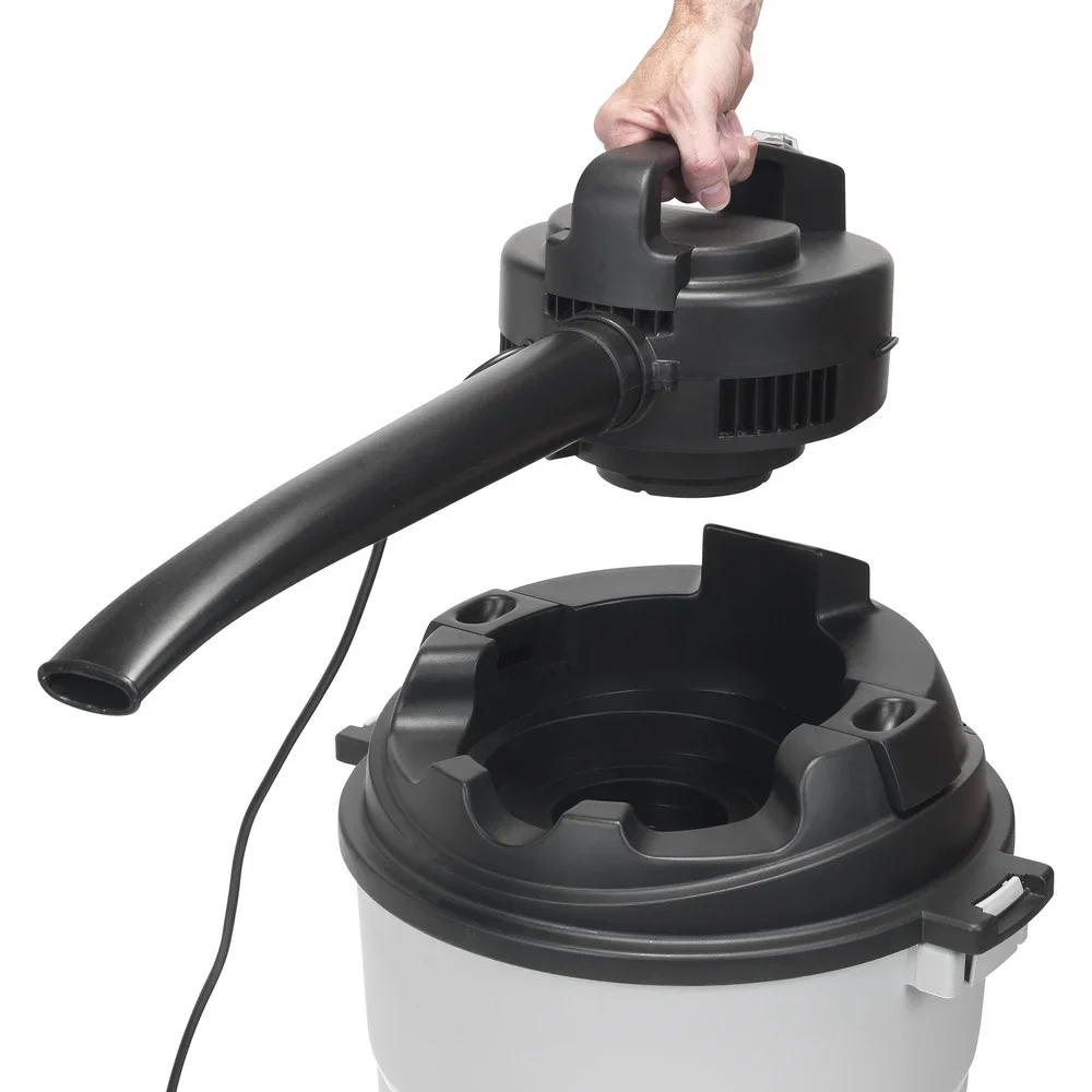 Quipall EC818-1200 1200-Watt 8.3 Gallon Plastic Tank Wet/Dry Vacuum