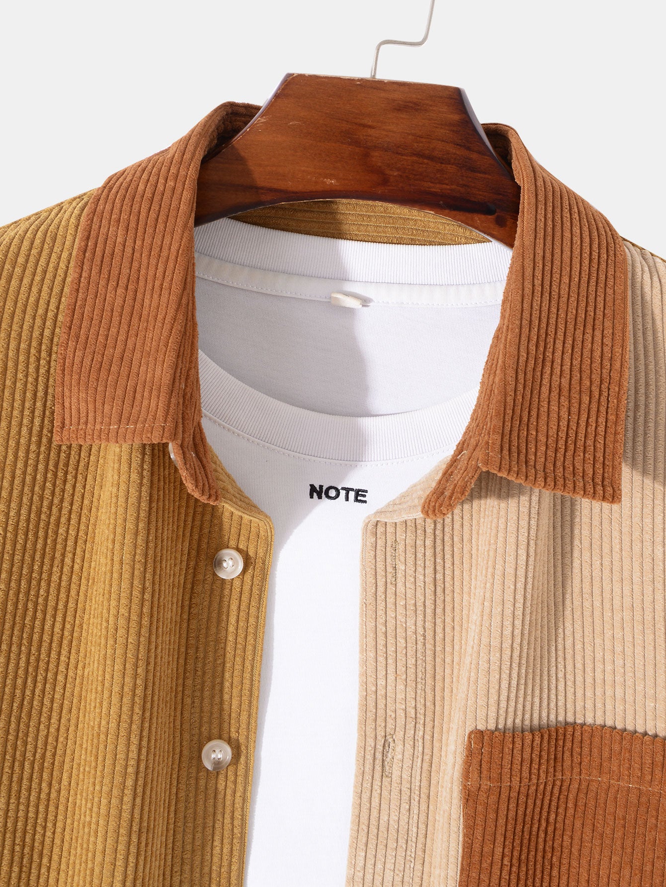 Chemise boutonnée en velours côtelé patchwork