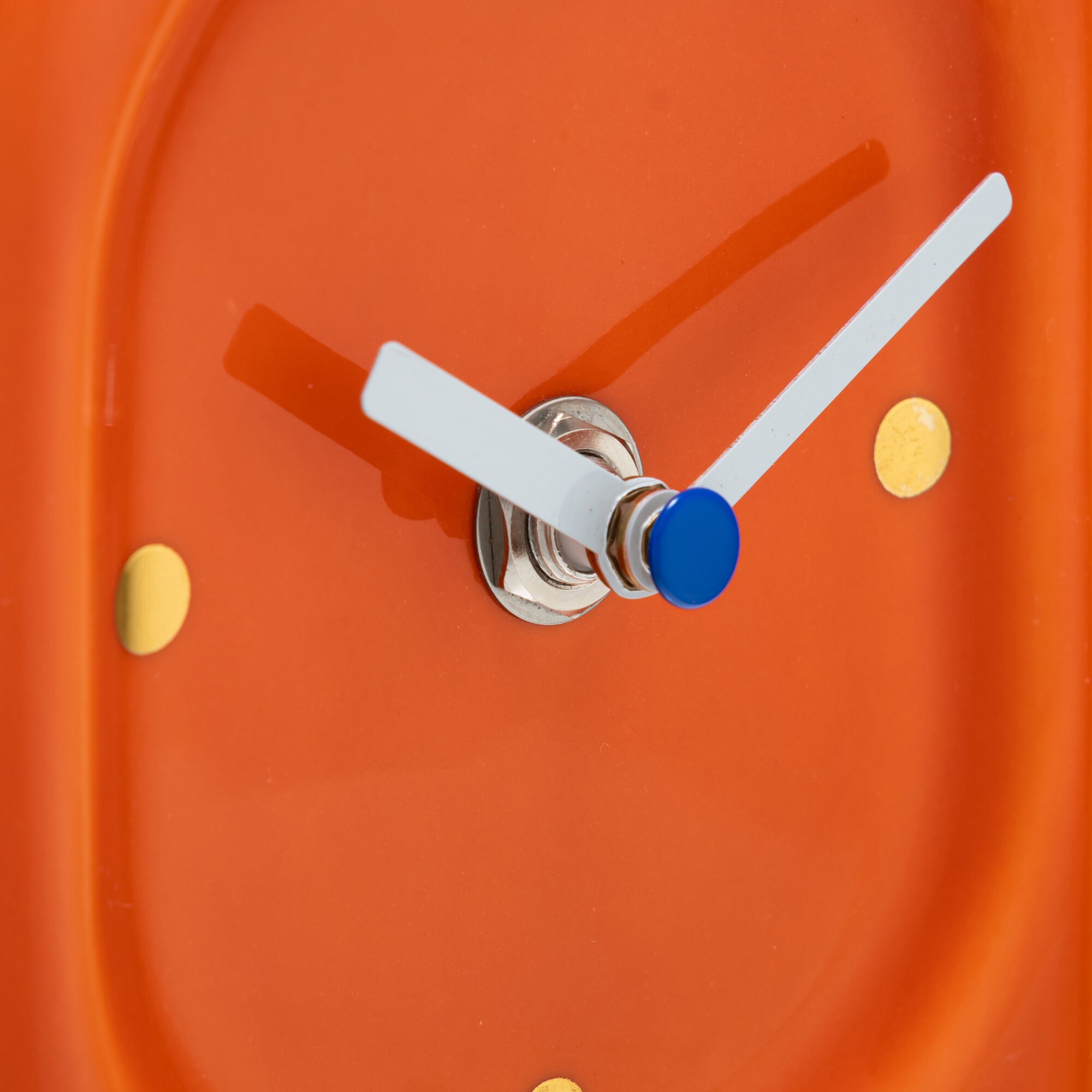 BLAINVILLE - Horloge à poser en céramique H12,8cm - orange