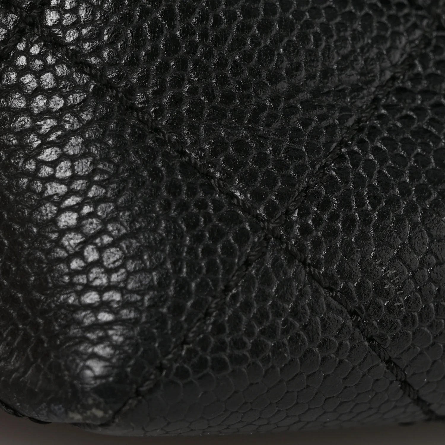 Caviar Quilted Jumbo Kelly Flap Black