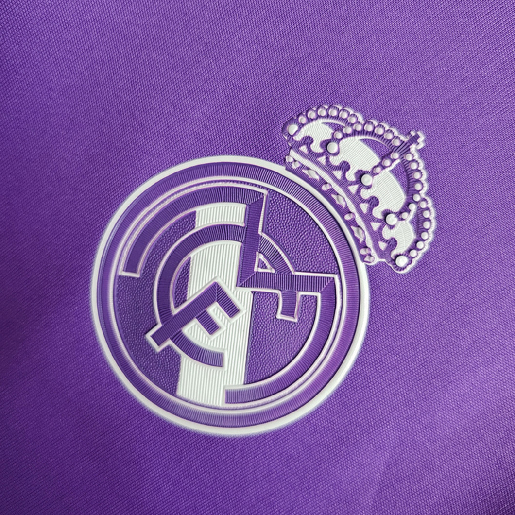 Real Madrid 2016/2017 Away Kit