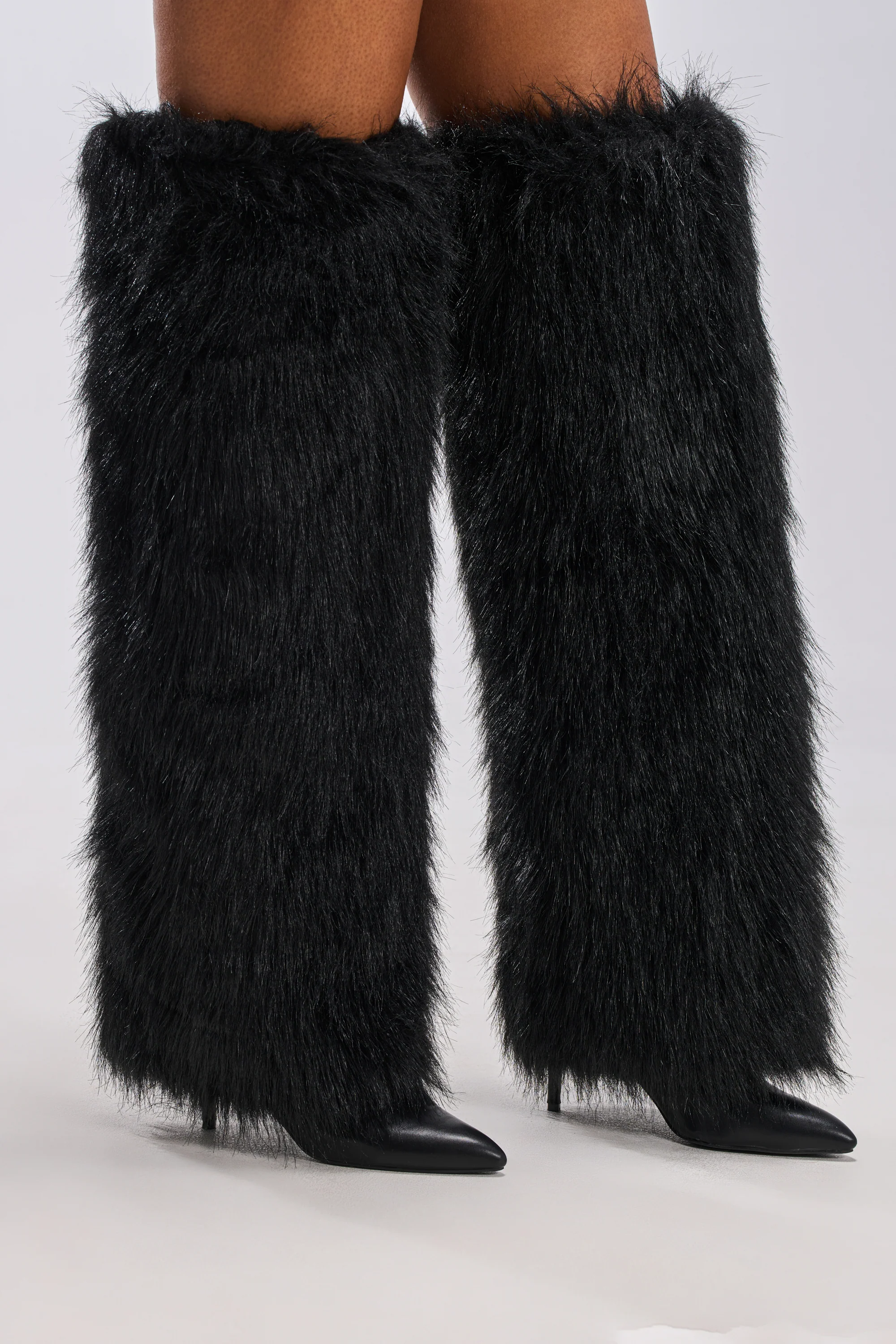 AZALEA WANG LANGLEYE BLACK THIGH HIGH FUR LUXE BOOT - Akira Store