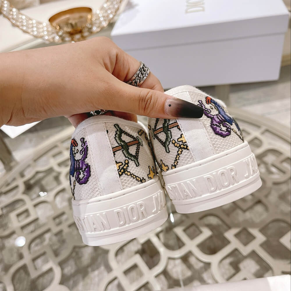WALK N DIOR SNEAKER