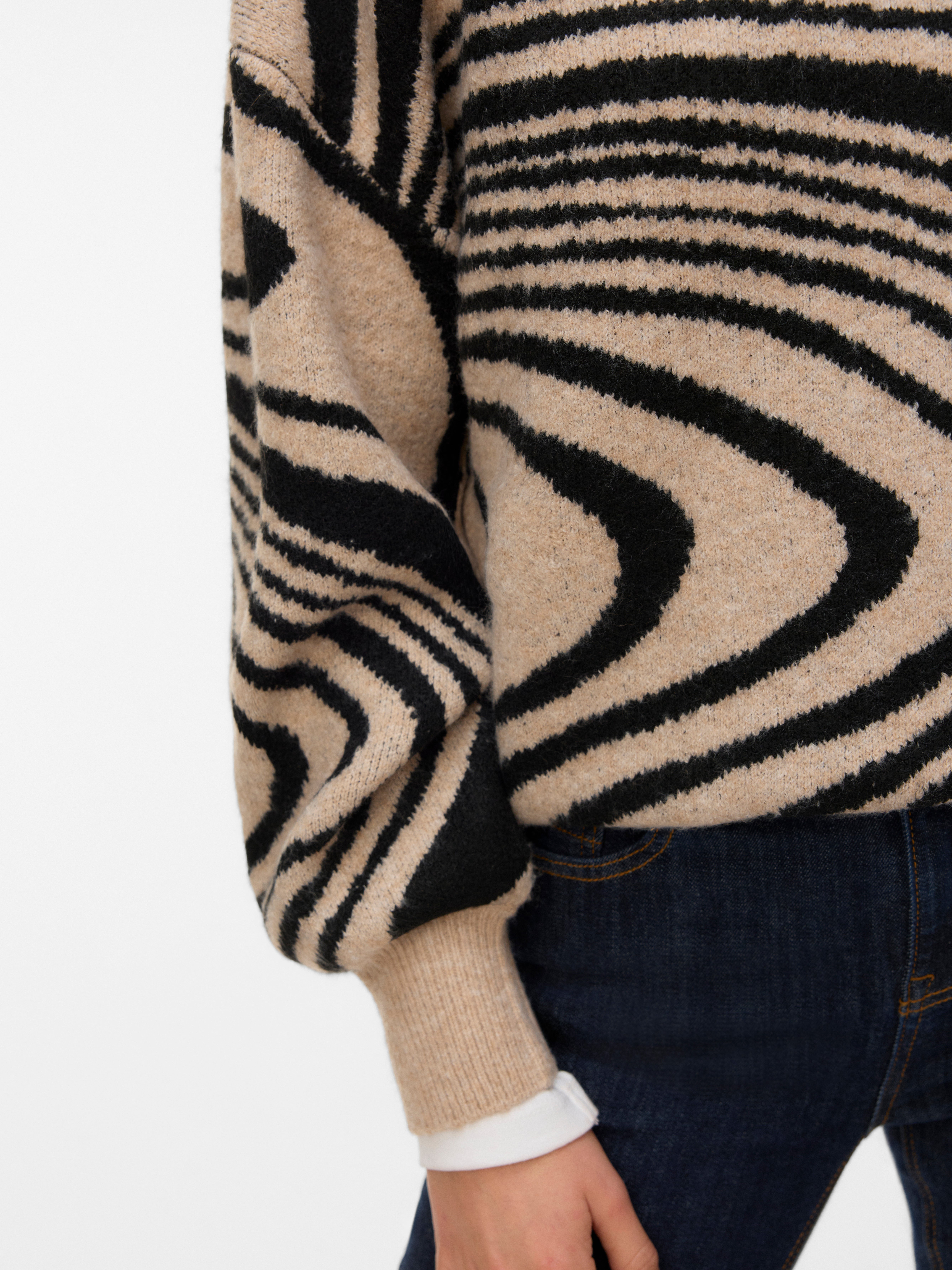 VERO MODA® AWHEART Knitted pullover