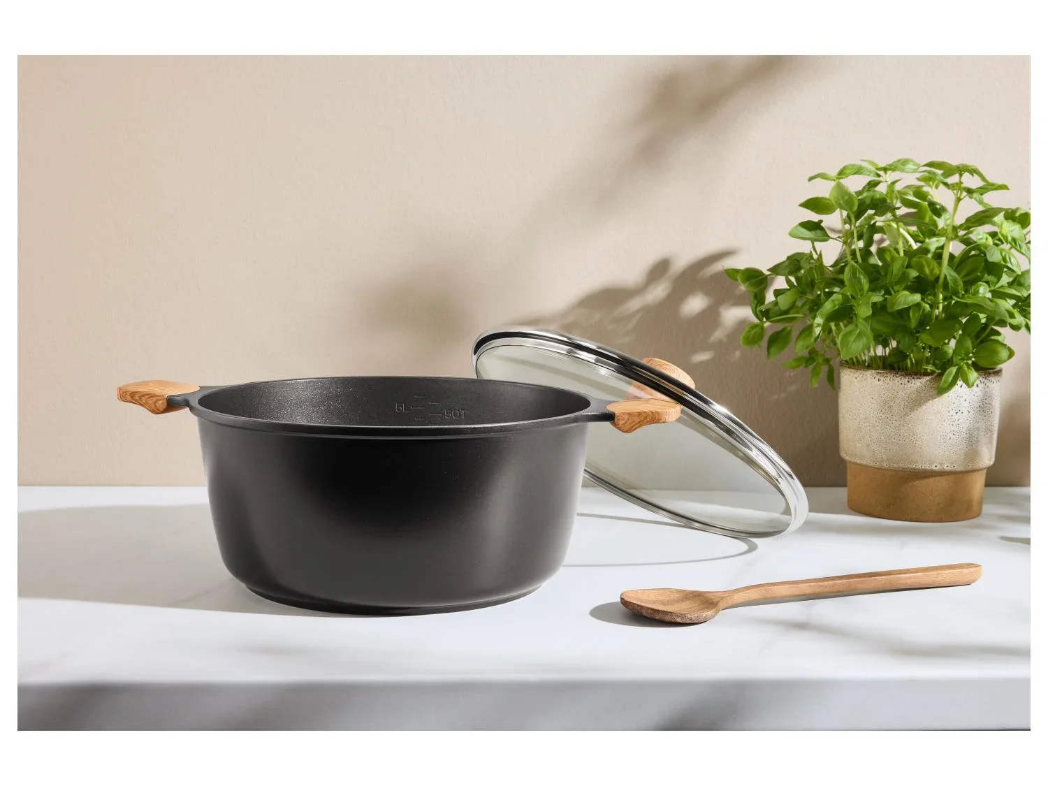 SILVERCREST Faitout en fonte d'aluminium,  28
