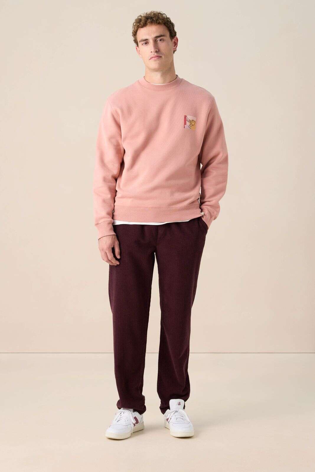 Roze sweater met artwork