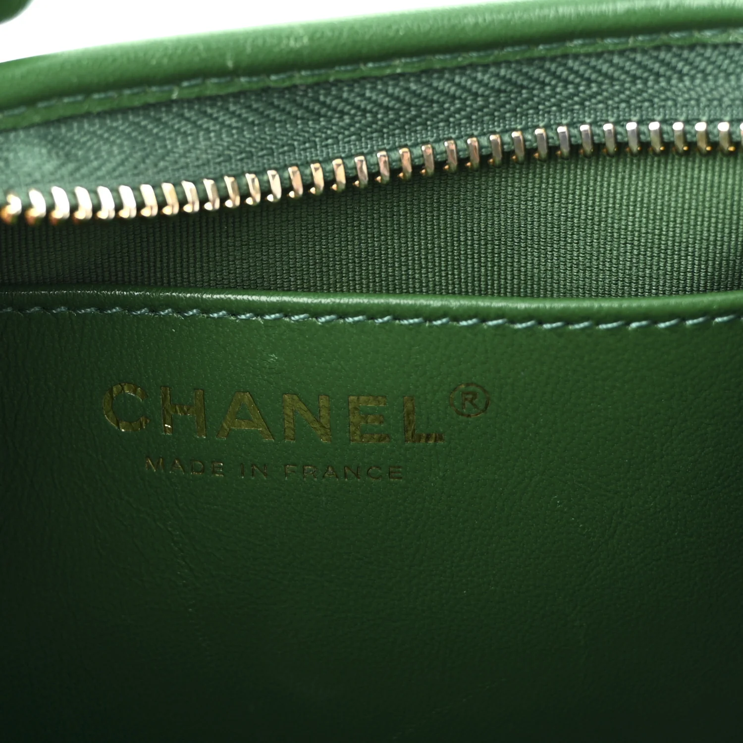 Shiny Crumpled Lambskin Quilted Small CC Funky Town Hobo Green