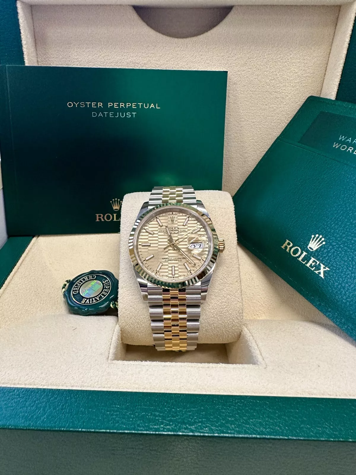[Super Clone]RLX  Datejust 36mm 126233-0039 Champagne Fluted Motif Index Dial Jubilee Bracelet