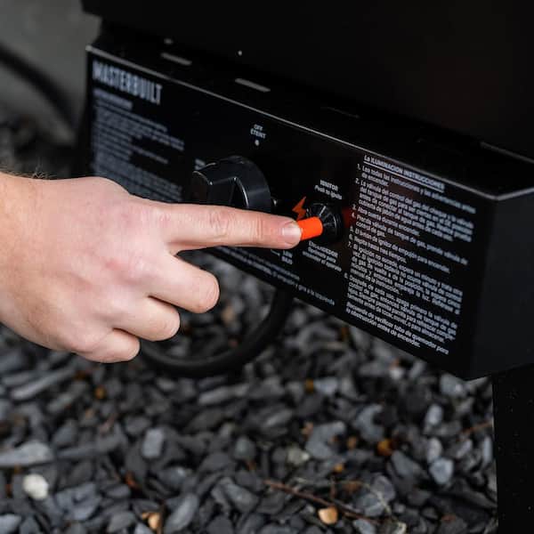30 in Dual Fuel Propane Gas and Charcoal Smoker in Black Image 5