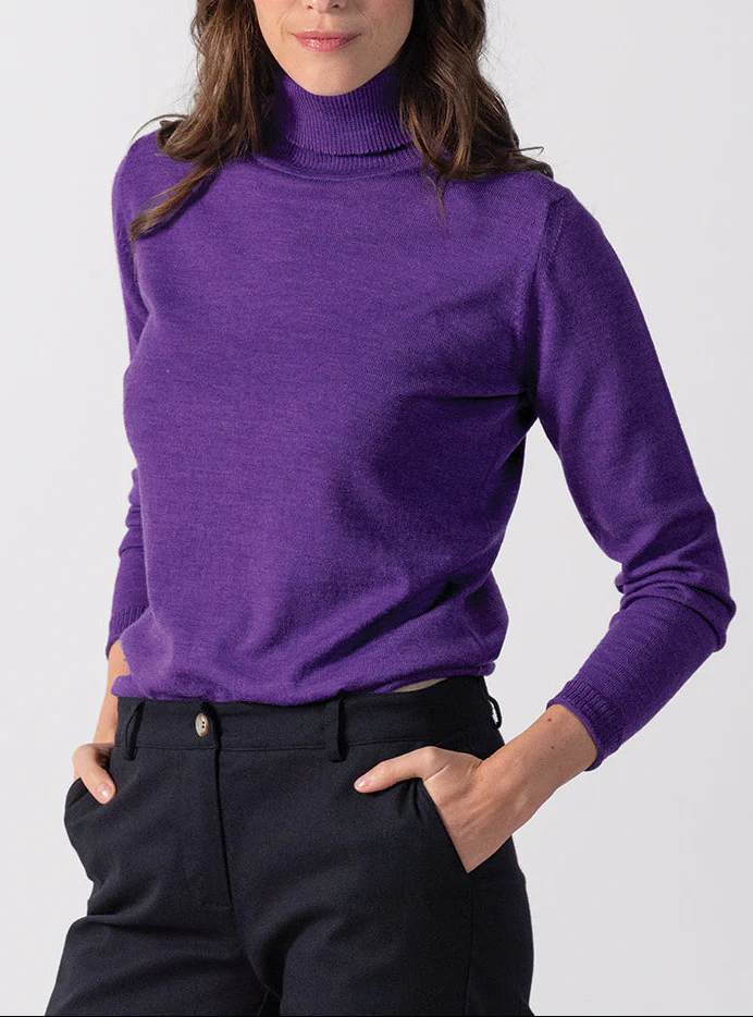 Pull femme col roulé en laine mérinos violet foncé
