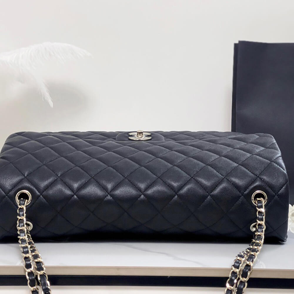 Chanel XXL Flap Bag(HIGH-END GRADE)