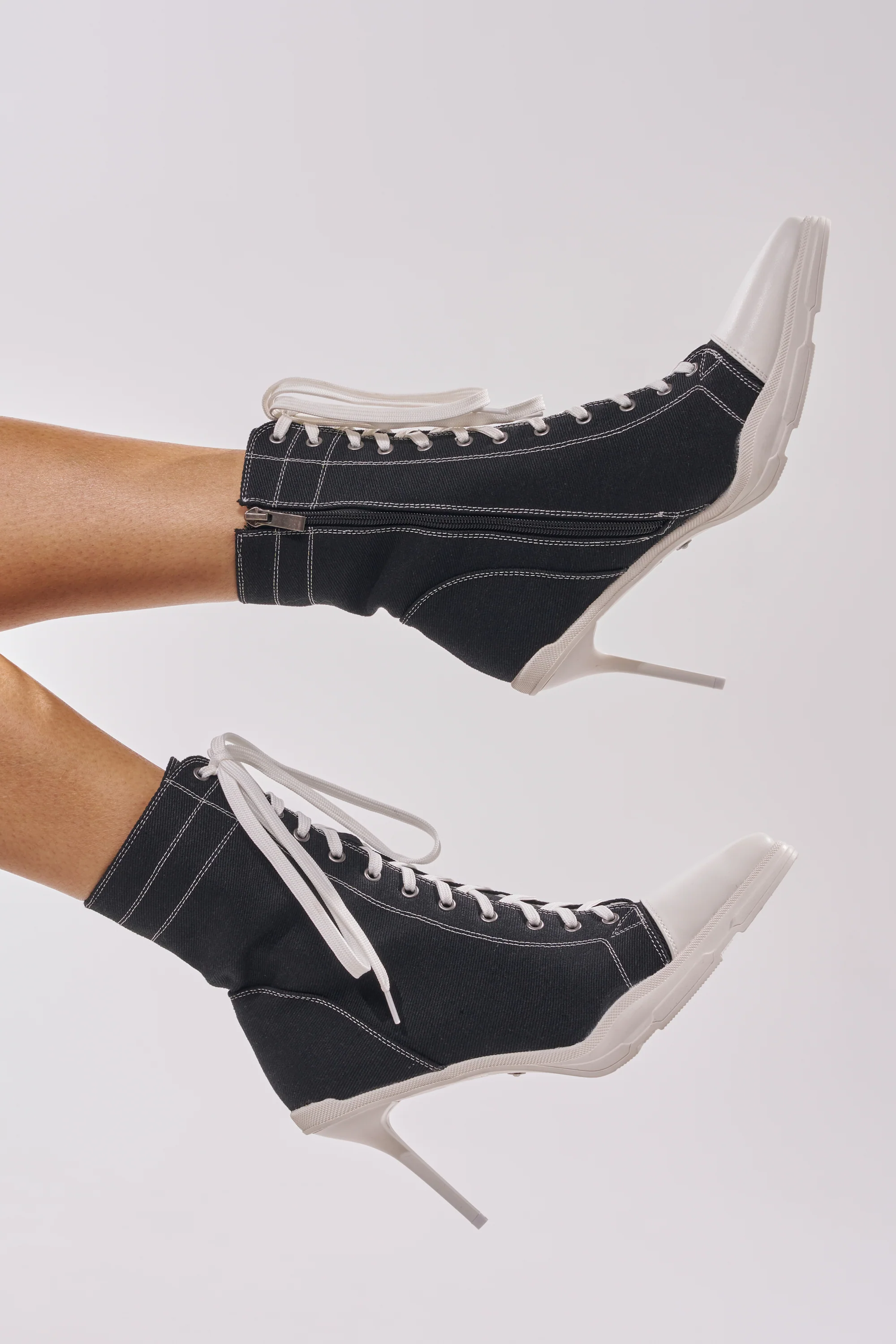 AZALEA WANG COSIMA BLACK BLOCK SNEAKER HEEL - Akira Store