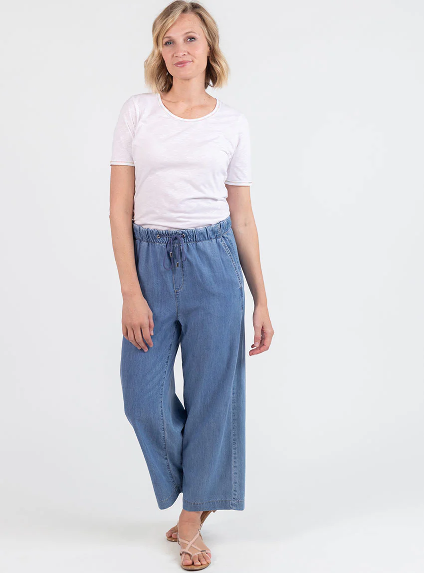 Pantalon femme fluide coton bleu clair