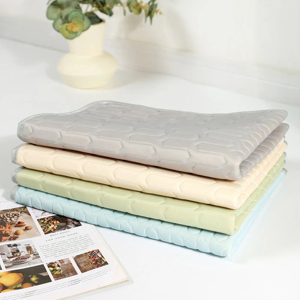 Cooling Washable Non-Slip Breathable Ice Silk Dog & Cat Mat