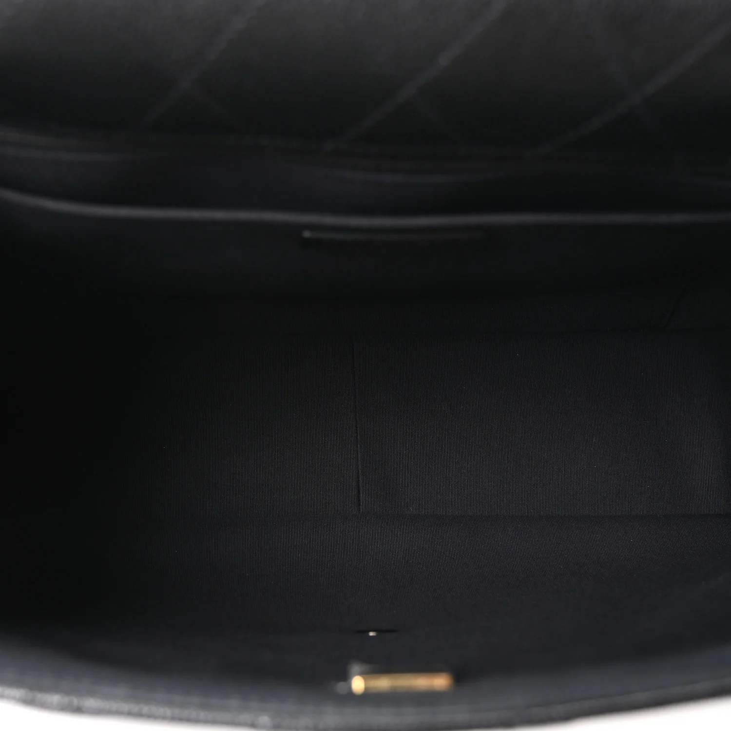 Caviar Quilted XXL Travel Flap Bag Black