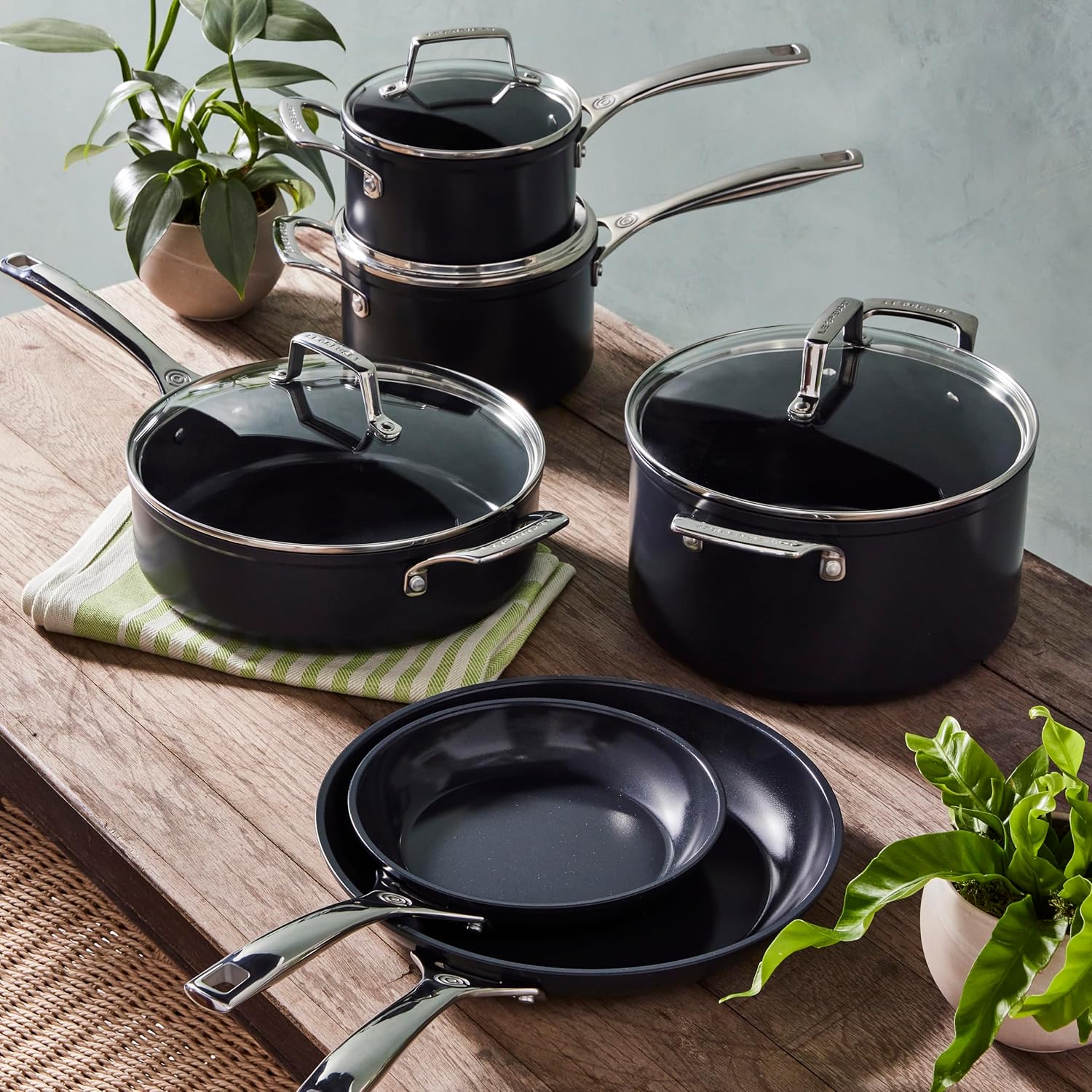 Le Creuset Essential Non-stick Ceramic 10 Pc. Cookware Set