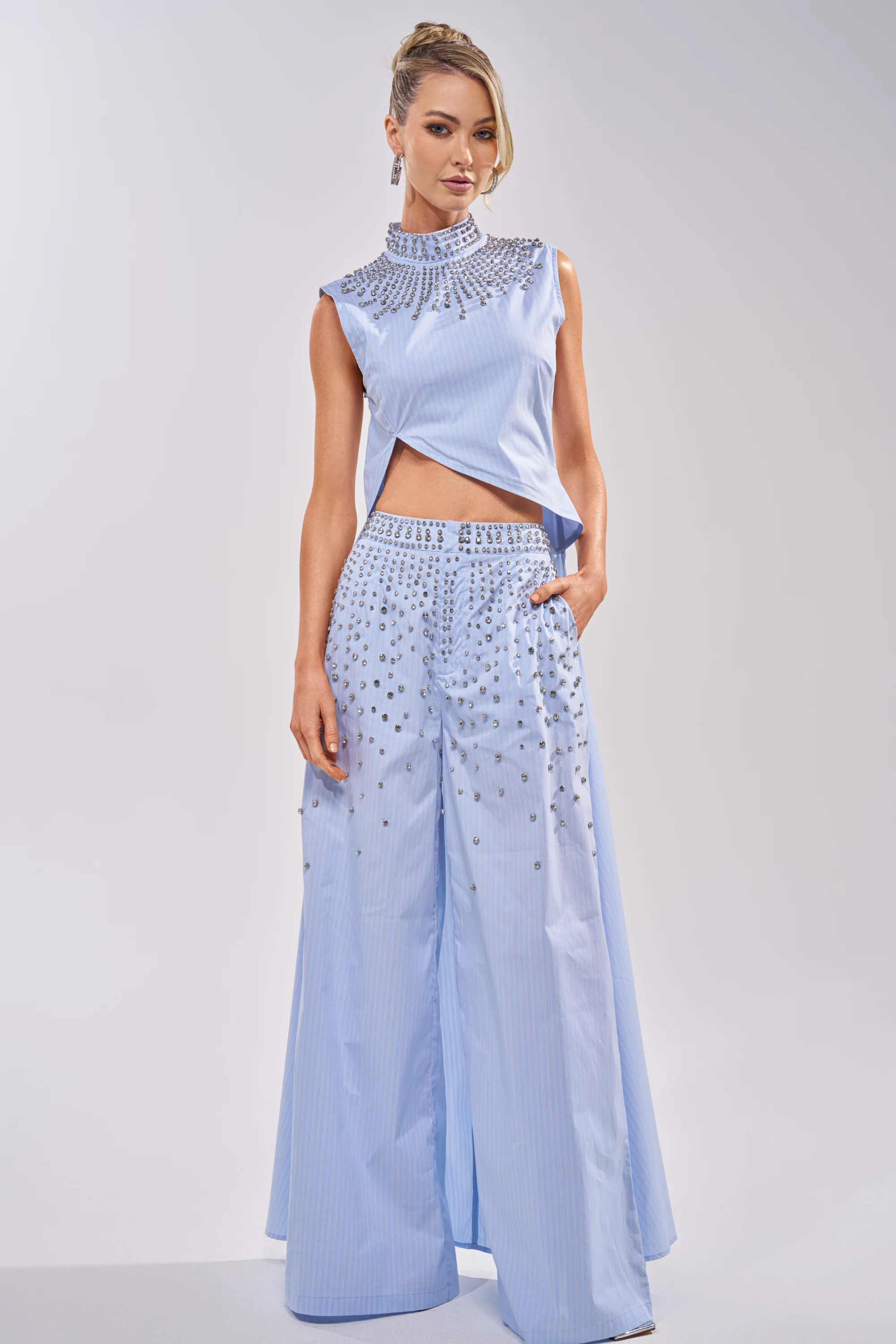 STAR OF THE NIGHT POPLIN BLOUSE - Akira Store