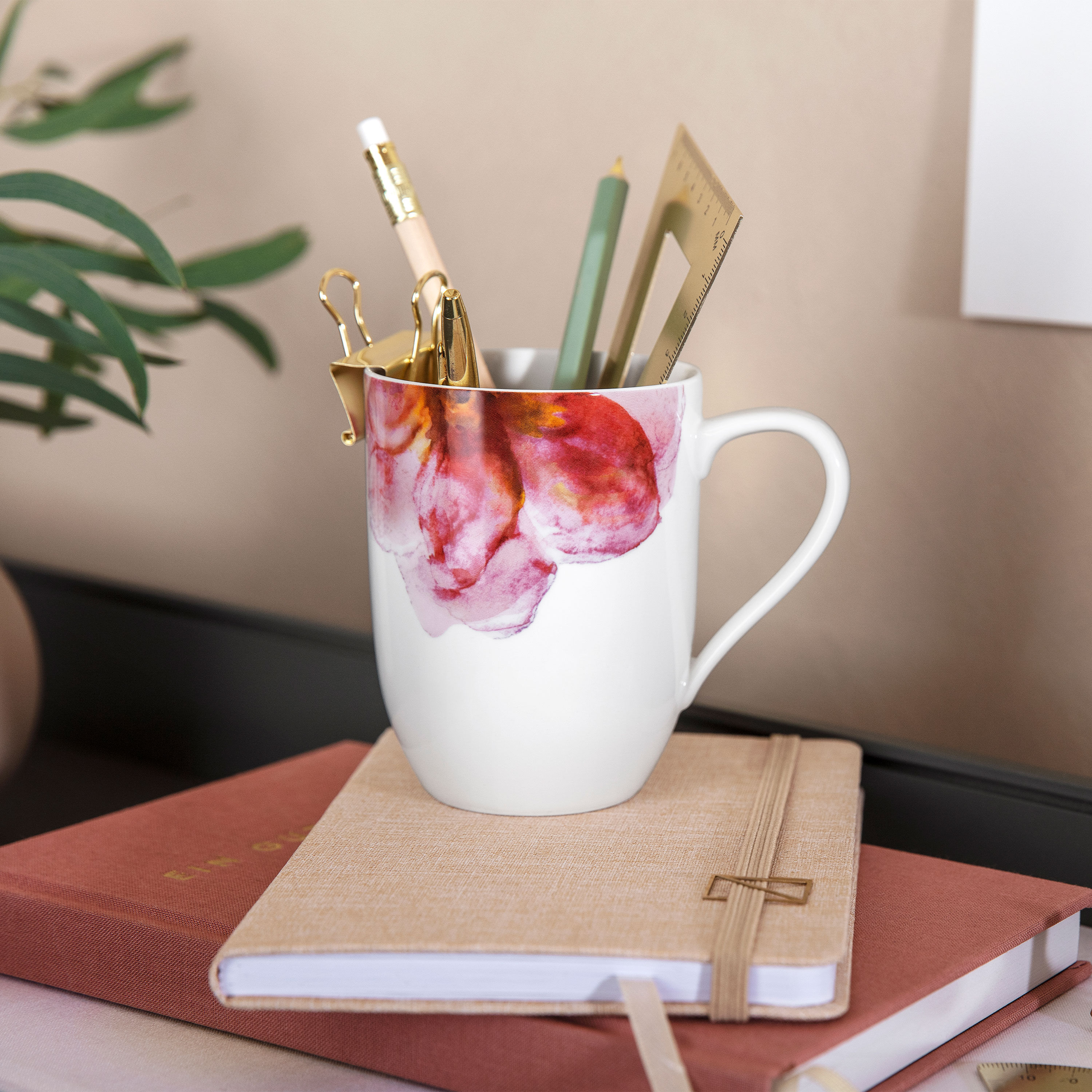 Rose Garden Mug - Pink, 9.9 oz, Premium Porcelain