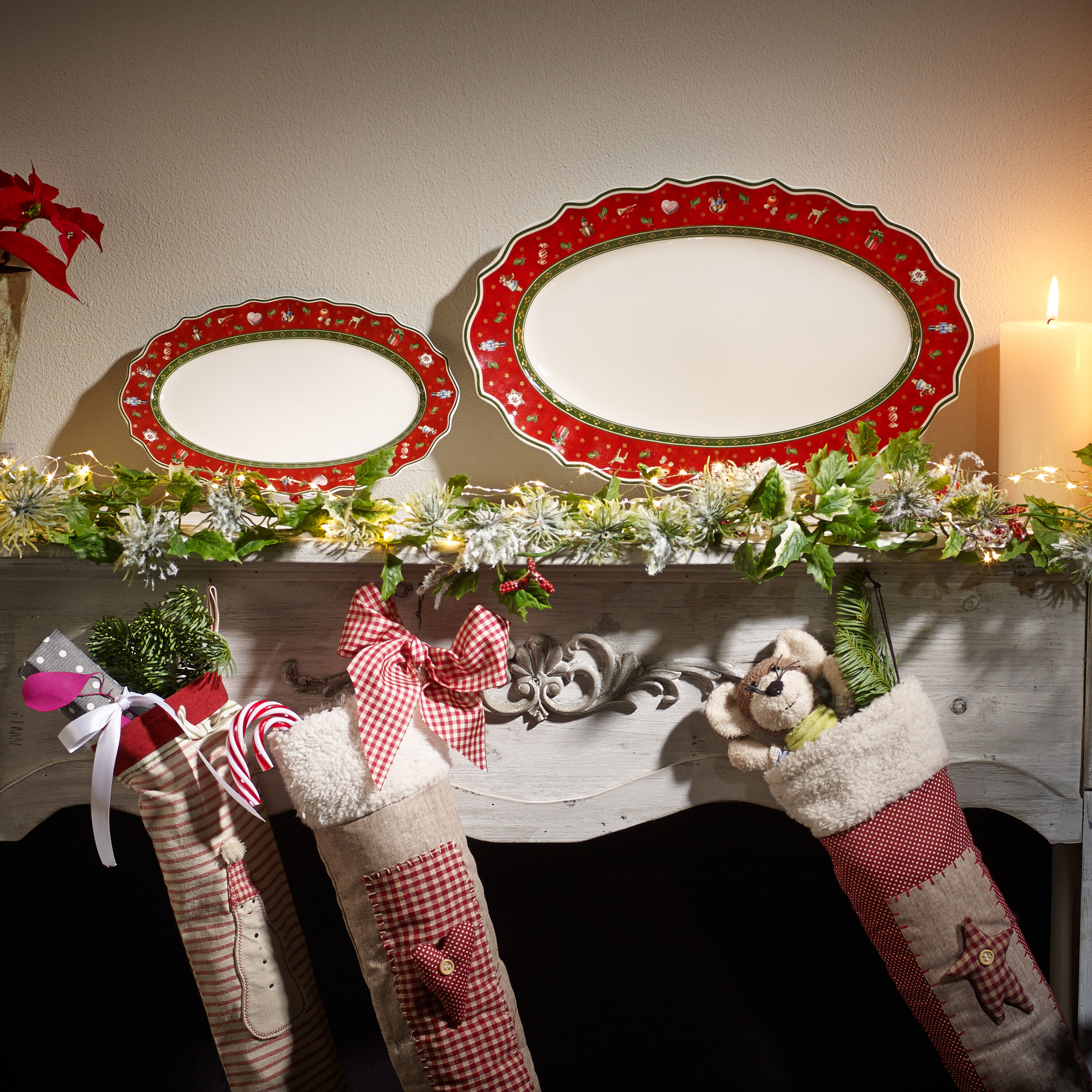 Toy's Delight Serving Platter - Red, Premium Porcelain