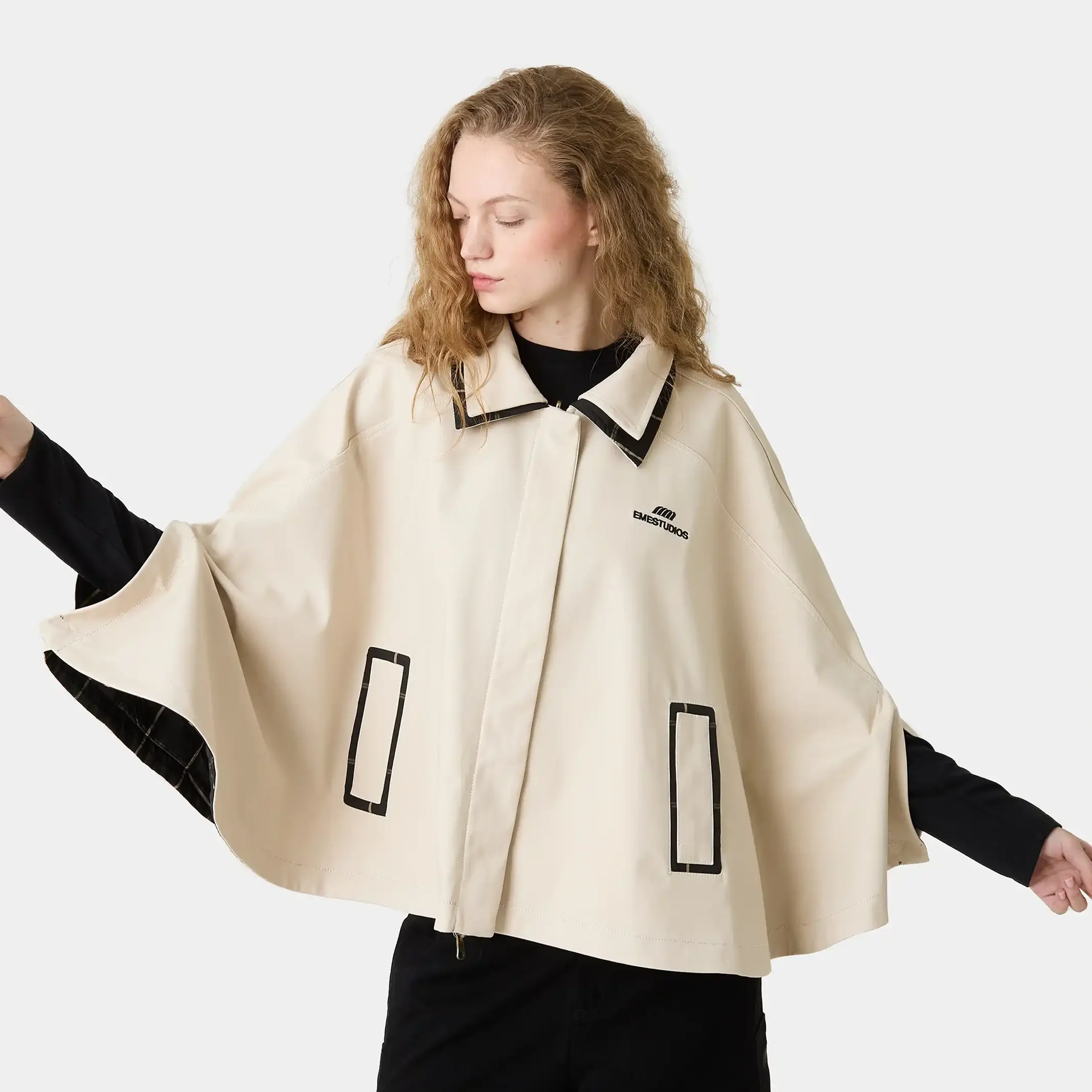 Edra Light Camel Reversible Cape