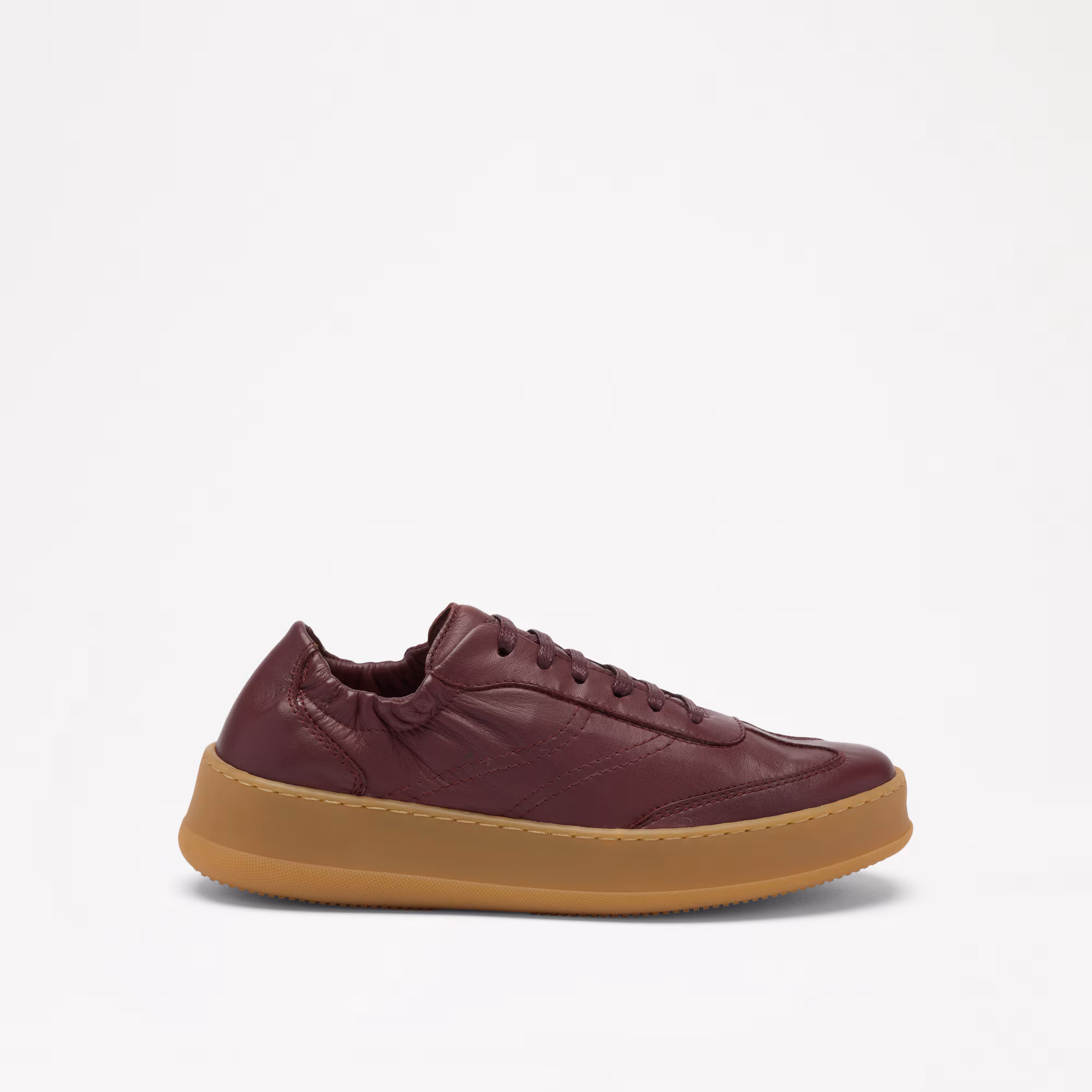 Blounce<br>Rouched Back Trainer