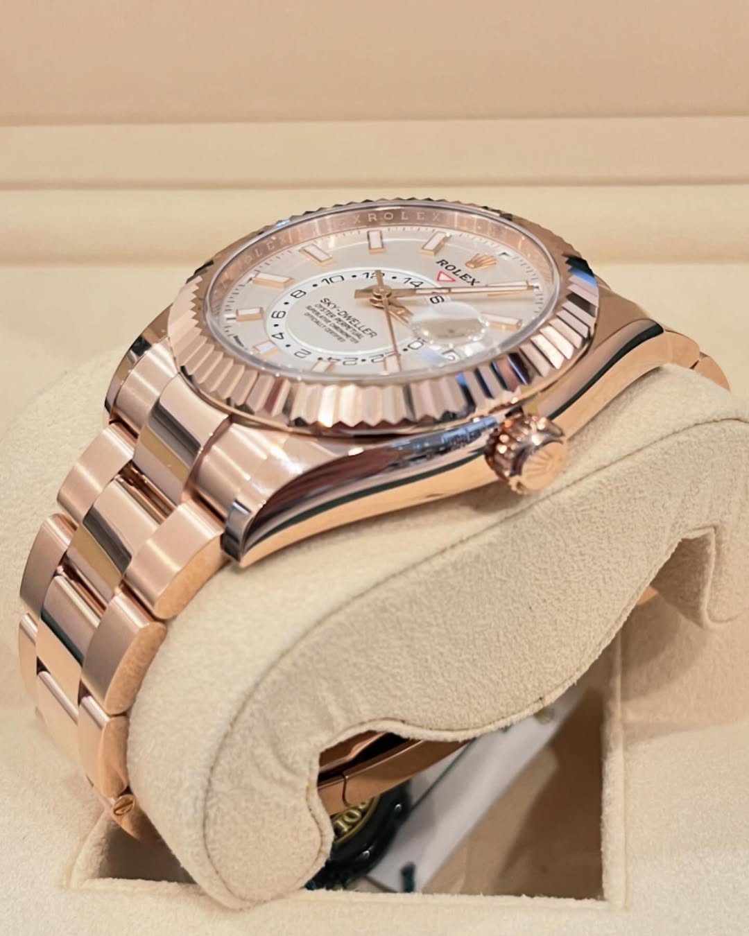 [Super Clone]RLX  Sky-Dweller 42mm Rose Gold White Dial Oyster - 336935