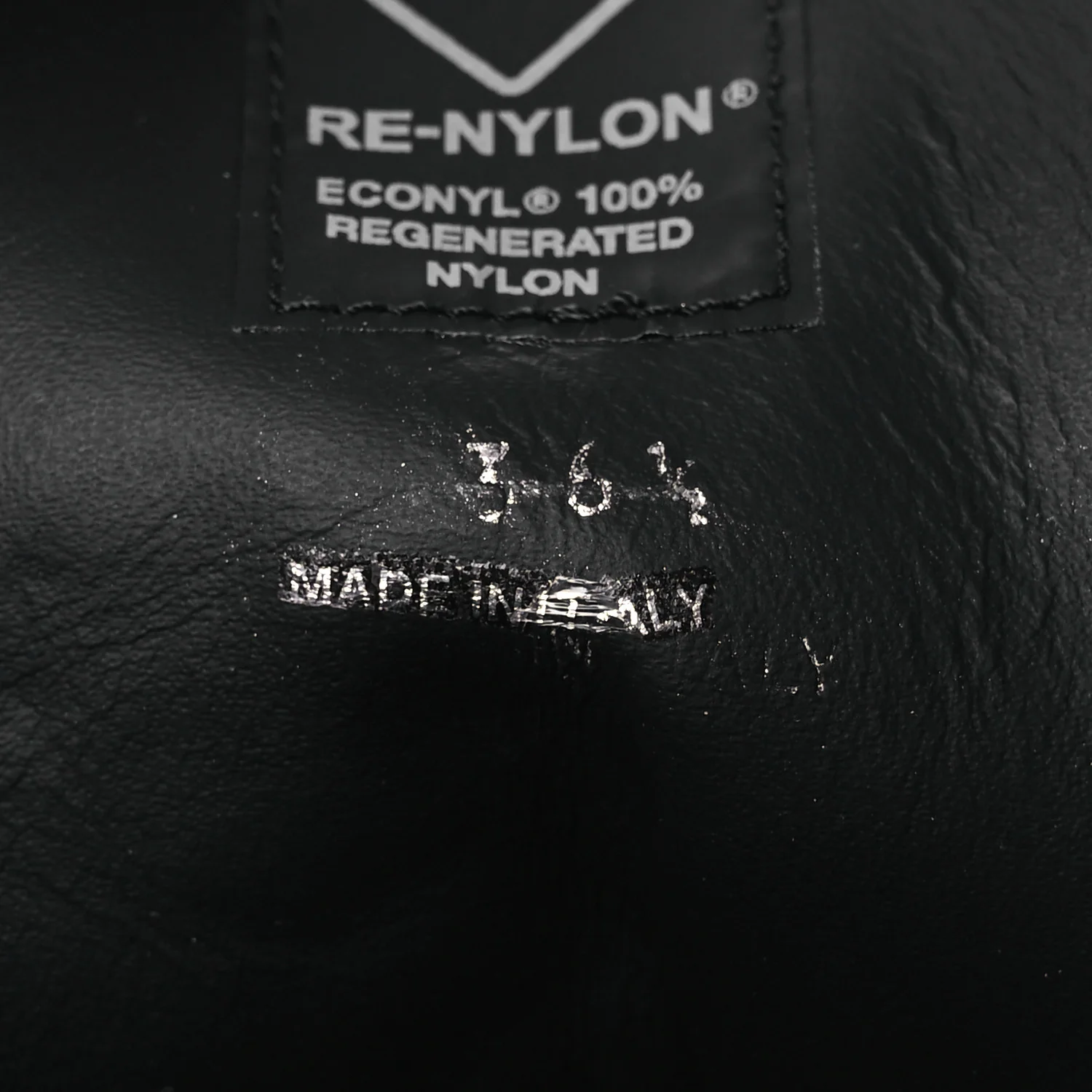 Spazzolato Re-Nylon Metal Triangle Logo 110mm Ankle Boots 36.5 Black