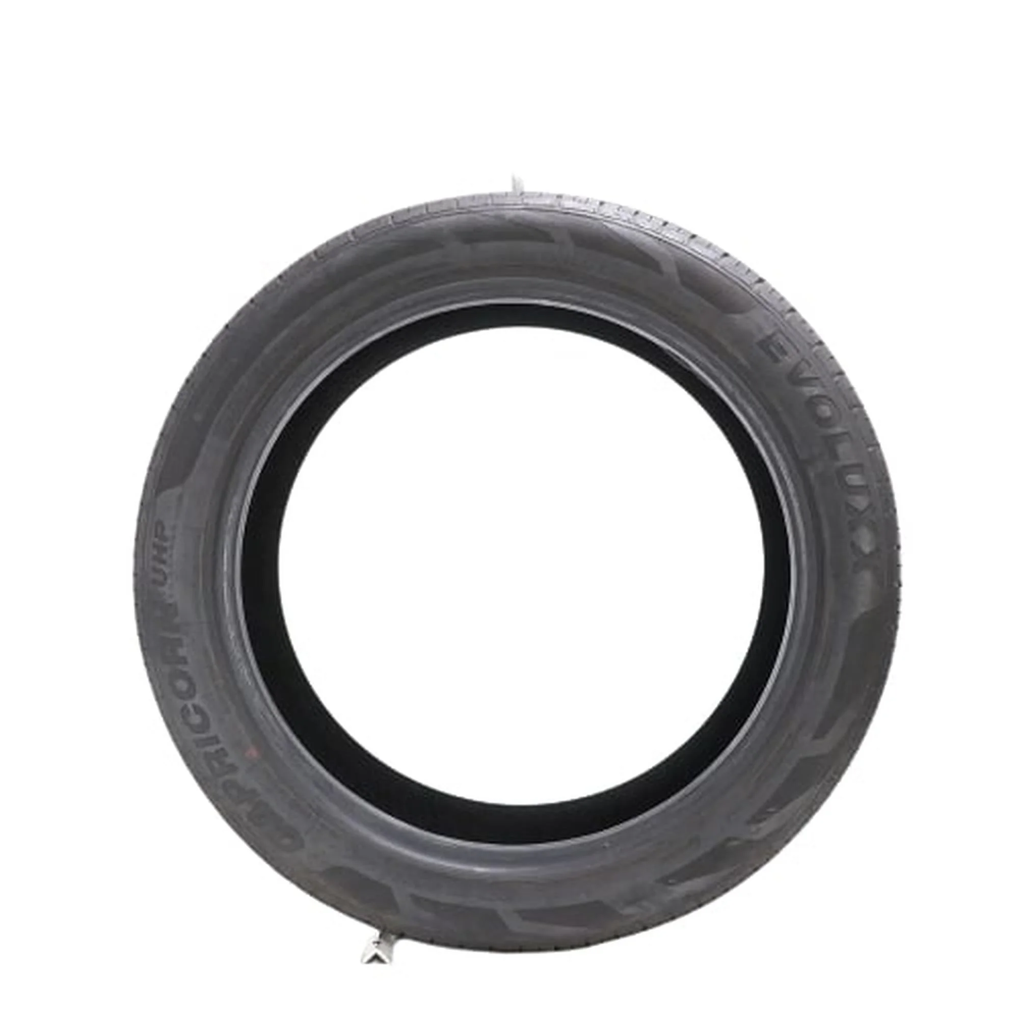 Evoluxx Capricorn UHP UHP 265/40R22 106V XL Passenger Tire