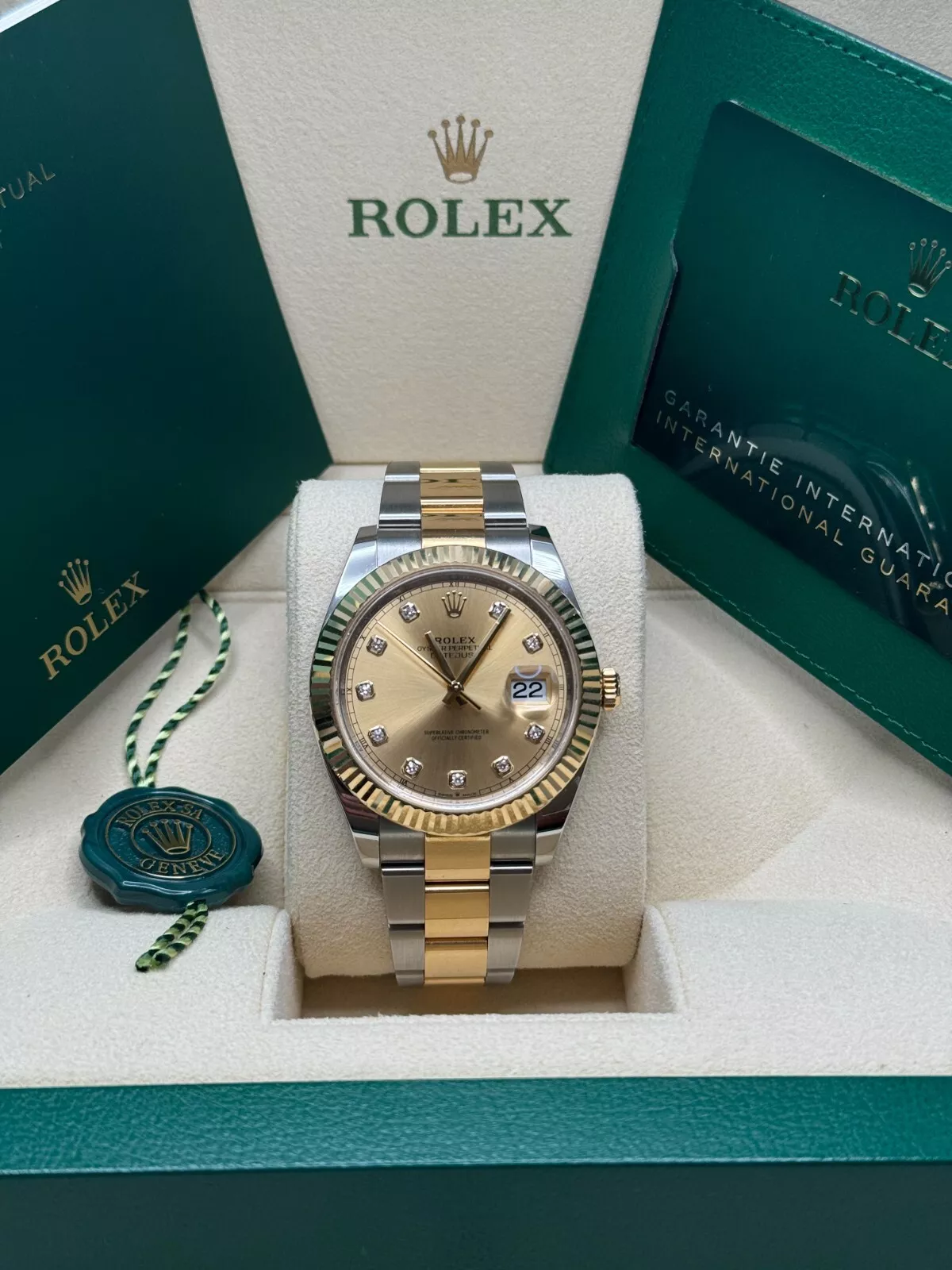 [Super Clone]RLX  Datejust 41mm Two-Tone Yellow Gold Fluted Bezel Champagne Diamond Dial Oyster - 126333