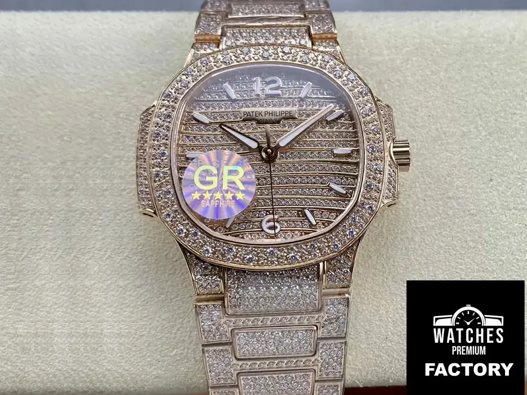Patek Philippe Aquanaut 7118 / 1450R-001 GR Factory Gold Diamond Strap