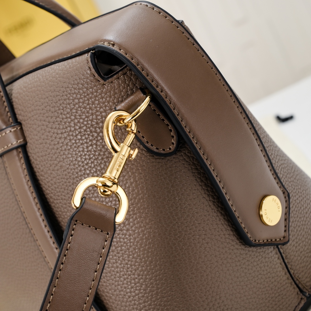 FEN Boston roma size 27.5��25.5��17.5CM