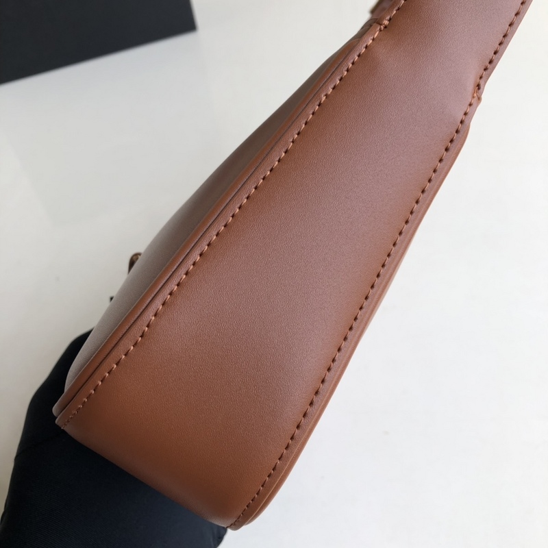 Y Hobo shoulder bag ?C Brown