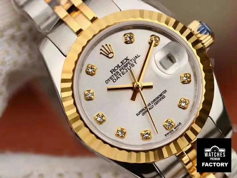 Rolex Lady Datejust 18K Gold 28MM Silver Dial