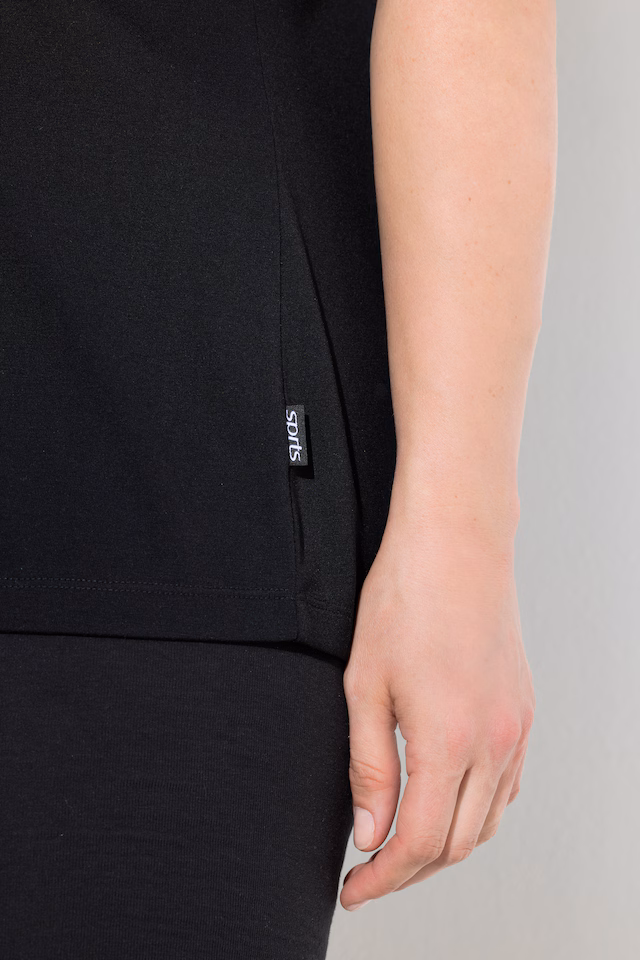 Nostalgic Escape Performance Shirt