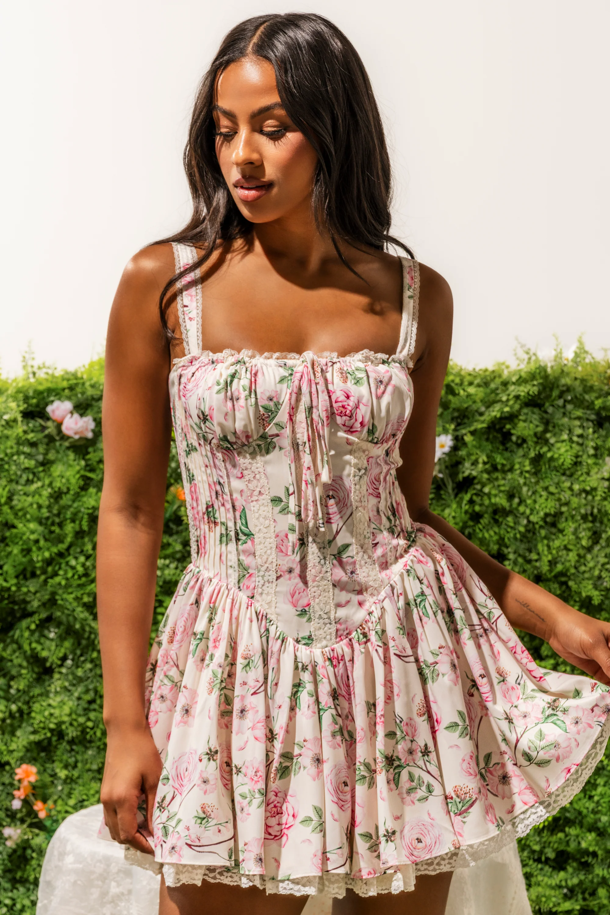 SELENE FLORAL MINI DRESS - Akira Store