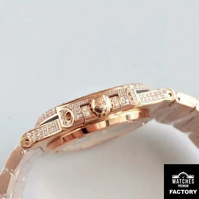 Patek Philippe Nautilus Jumbo 5719 / 10G-010 Rose Gold Full Diamond Dial