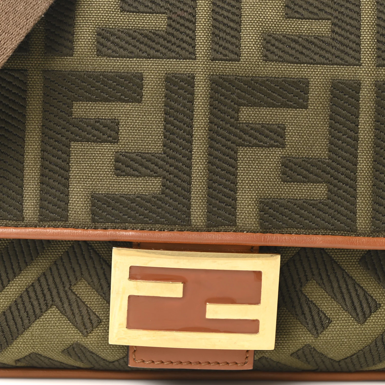 Canvas Vitello King FF Embroidered Baguette Amazzonia Cuoio