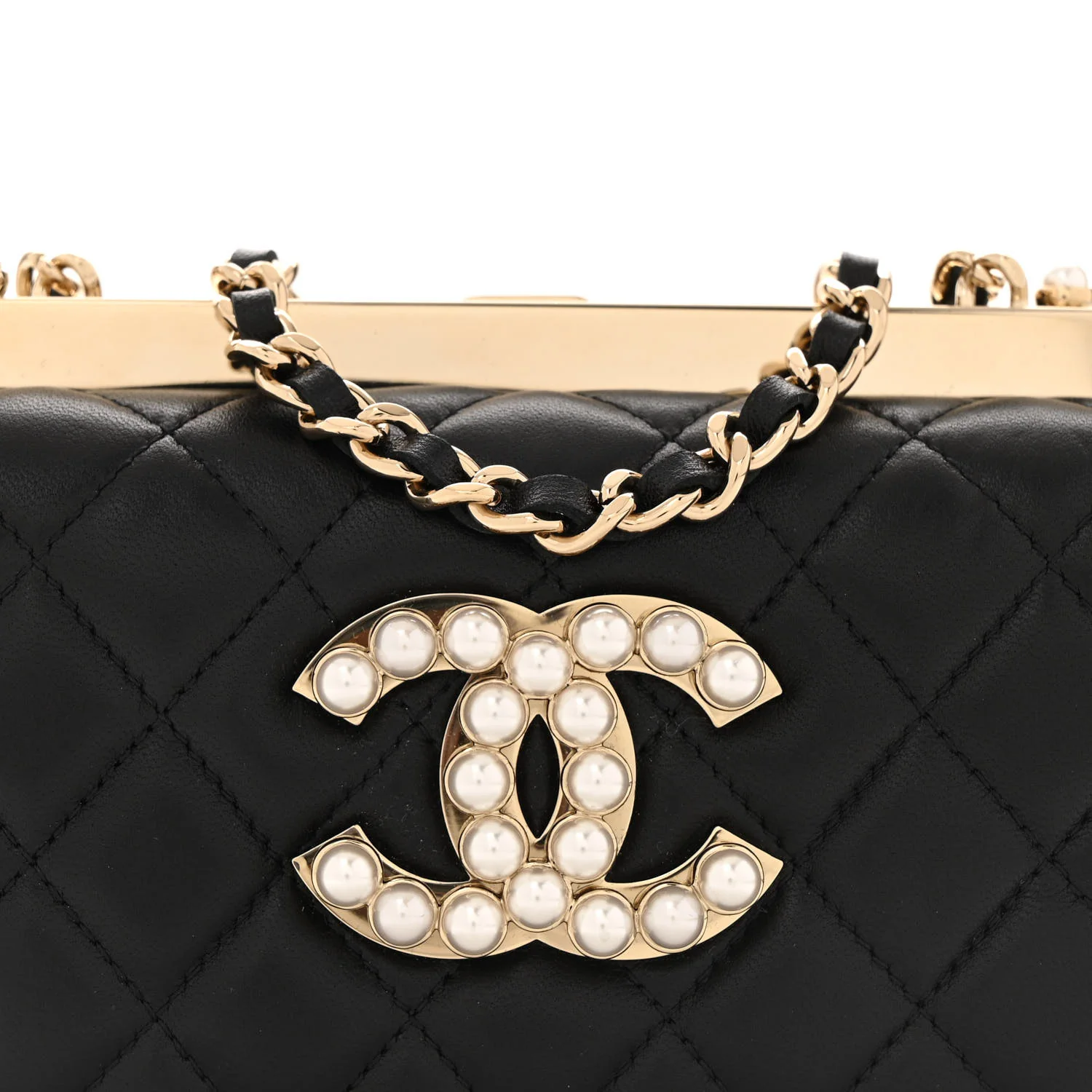Lambskin Quilted Pearl CC Vanity Case Black