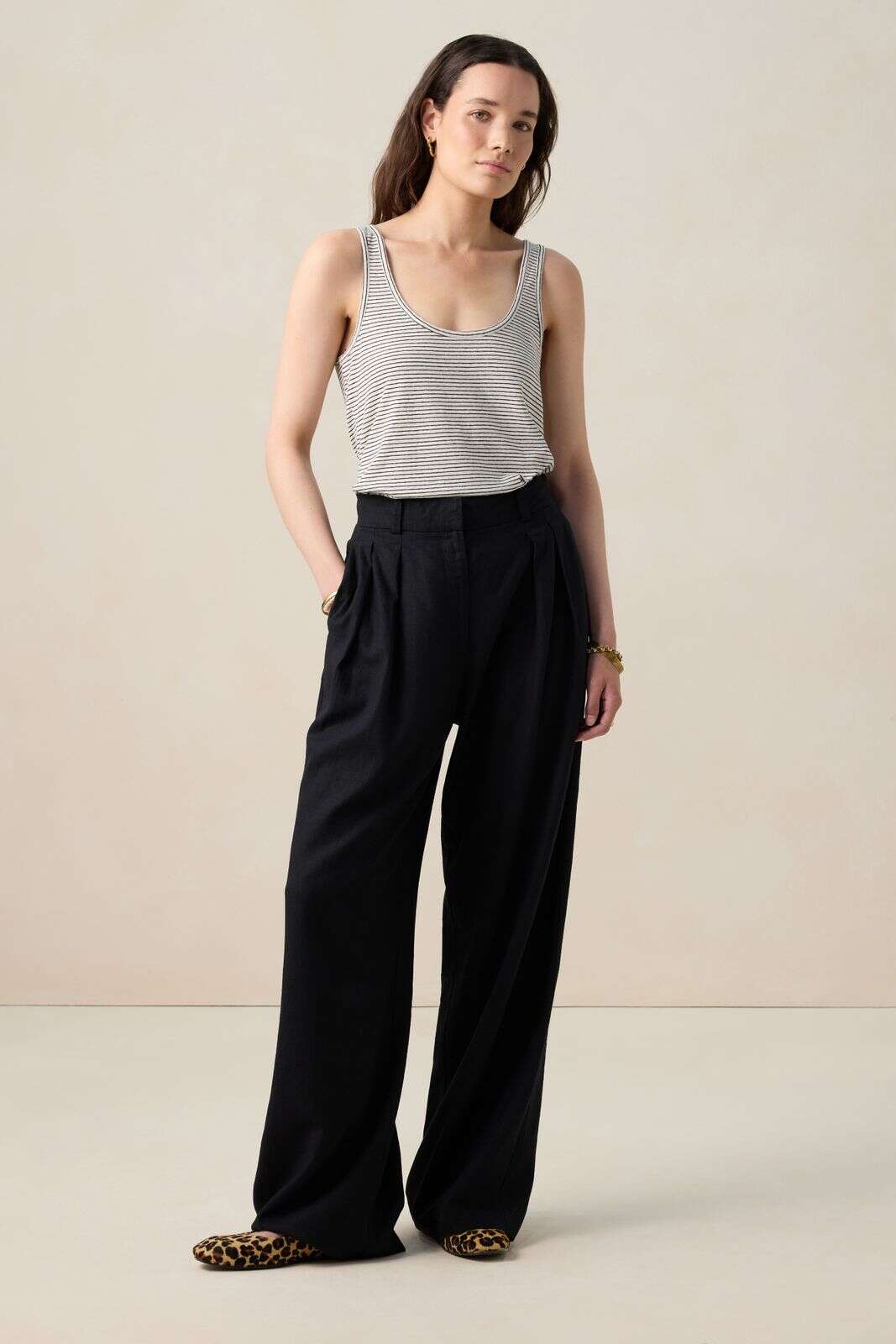 Zwart gestreept singlet