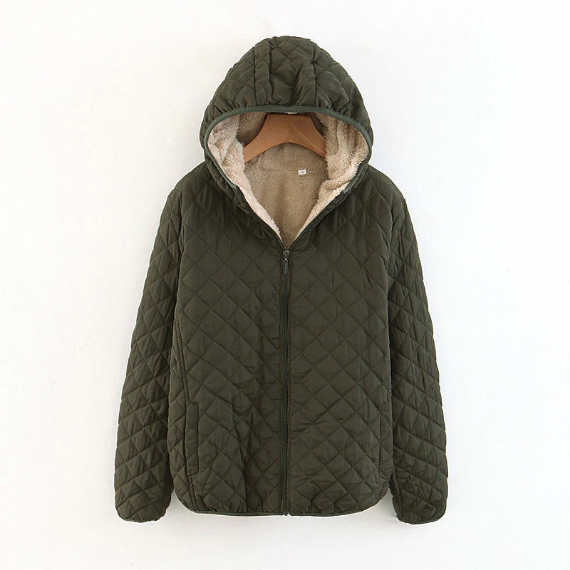 Veste matelassée à capuche avec doublure en peluche