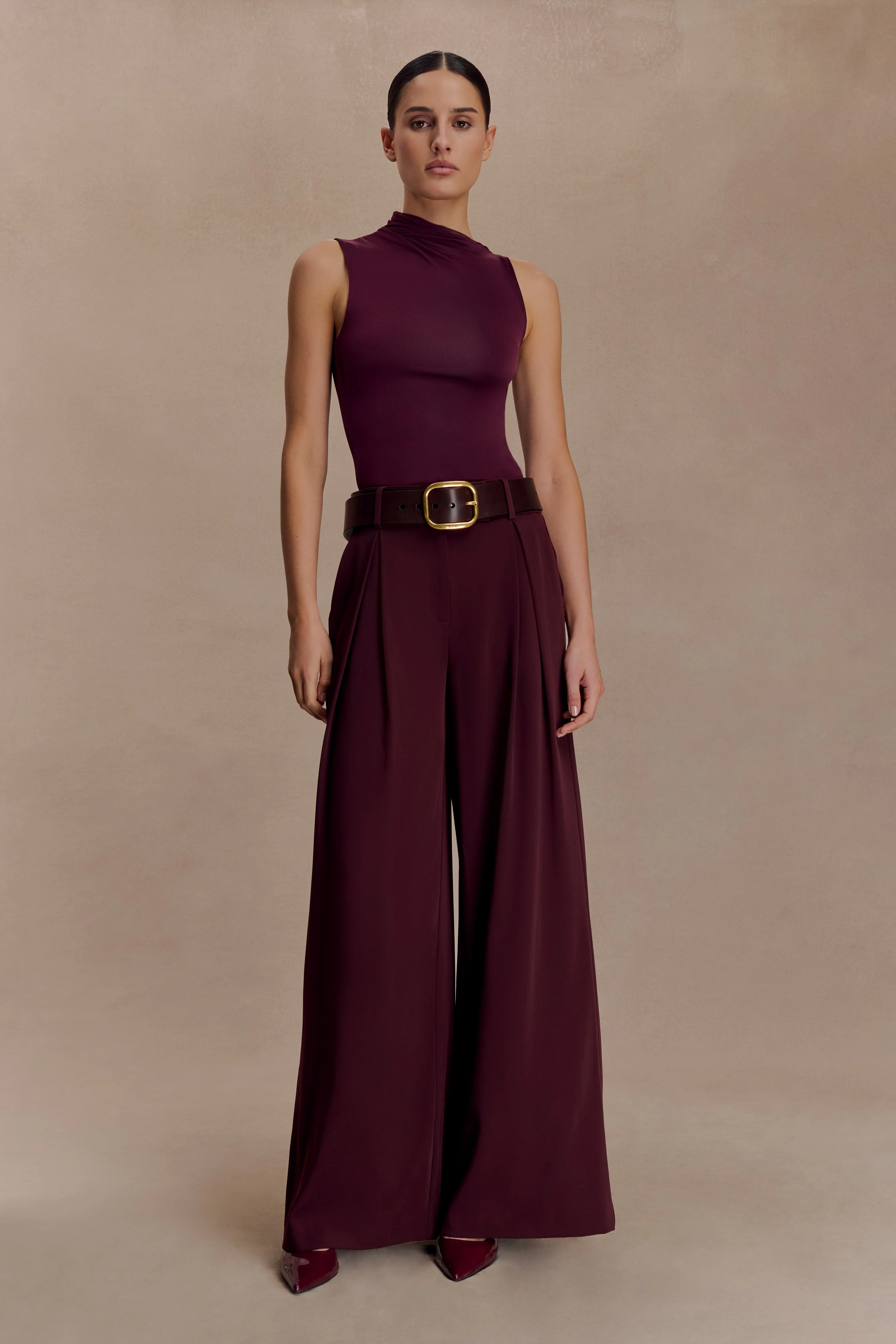 Hadleigh Sleeveless Slinky Top - Burgundy