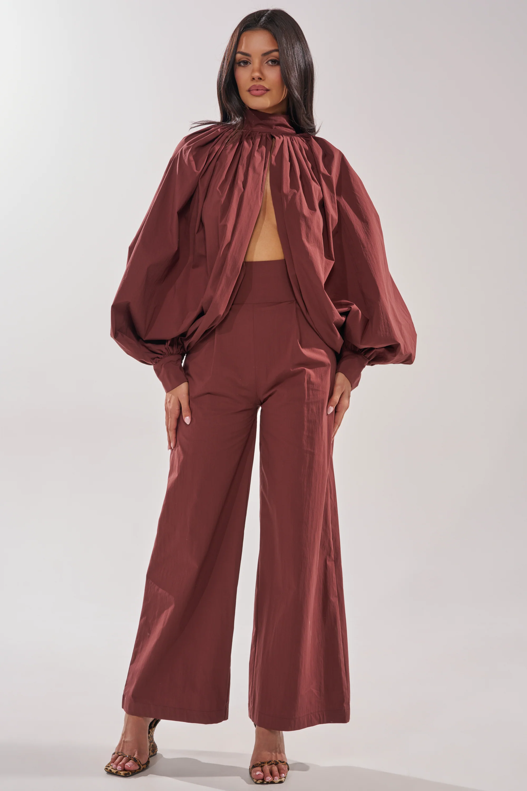 GOLD COAST WIDE LEG PALAZZO PANT IN BROWN - Akira Store