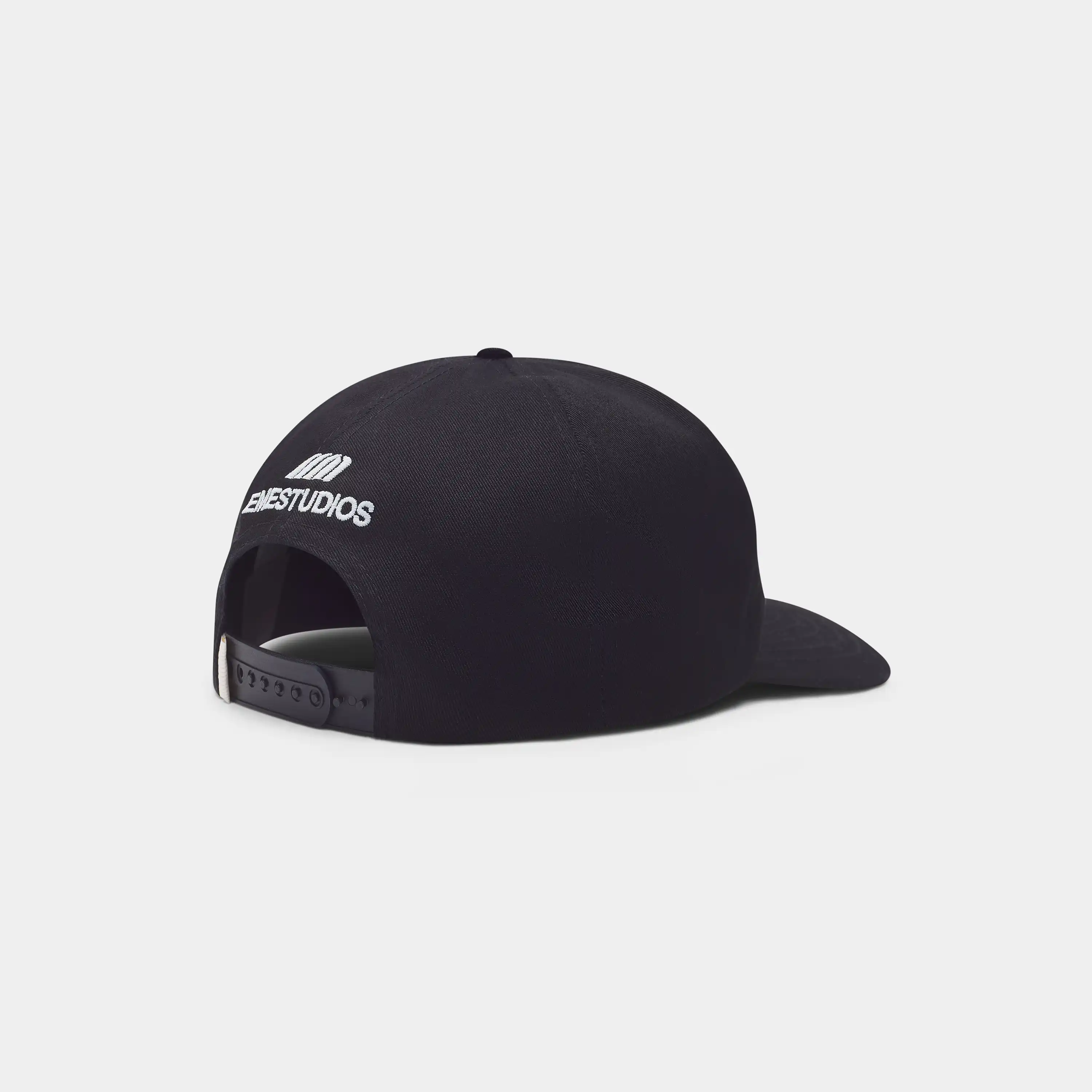 Half Black Cap