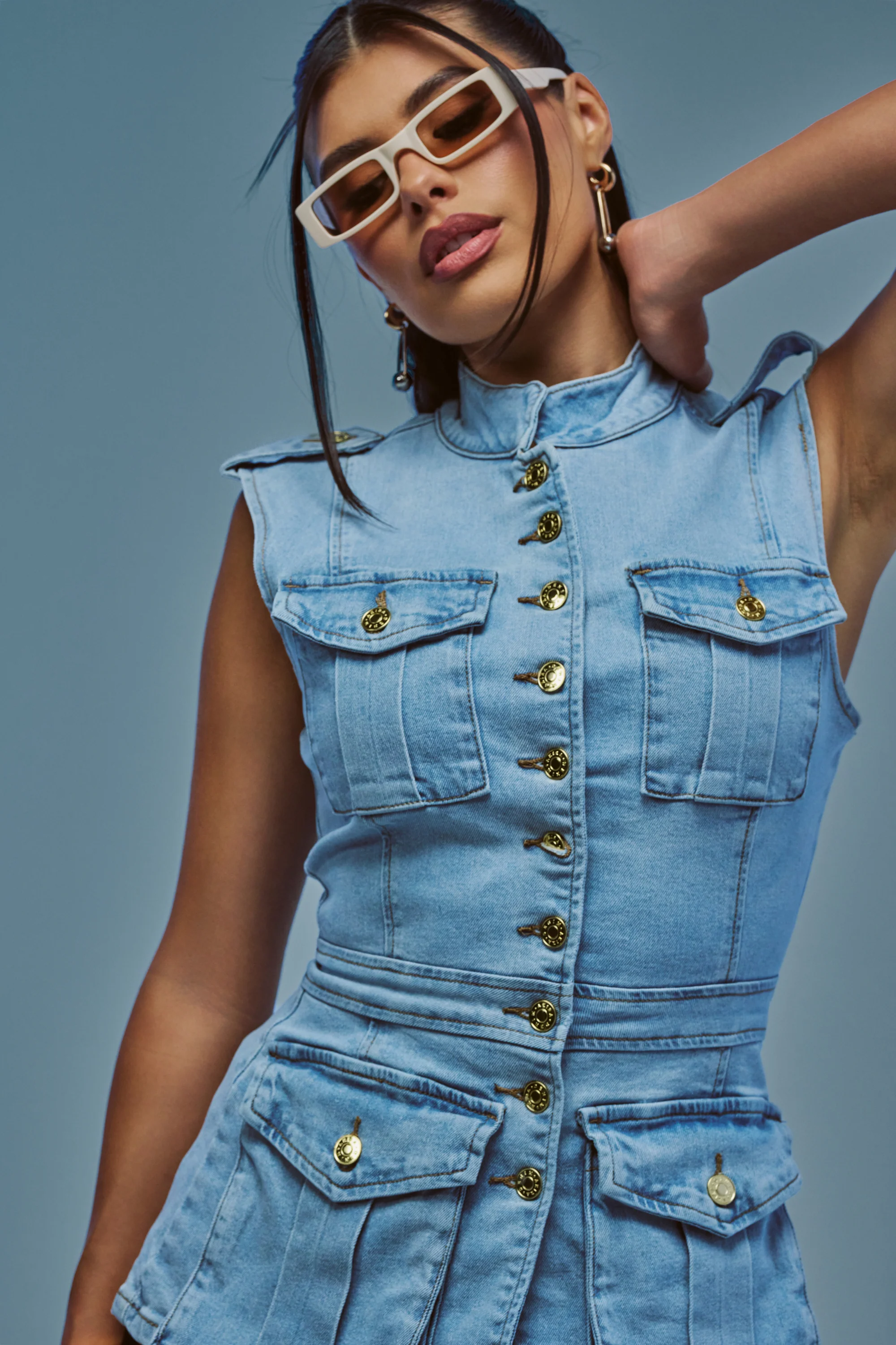 UMI STRETCH DENIM TOP IN LIGHT BLUE DENIM - Akira Store