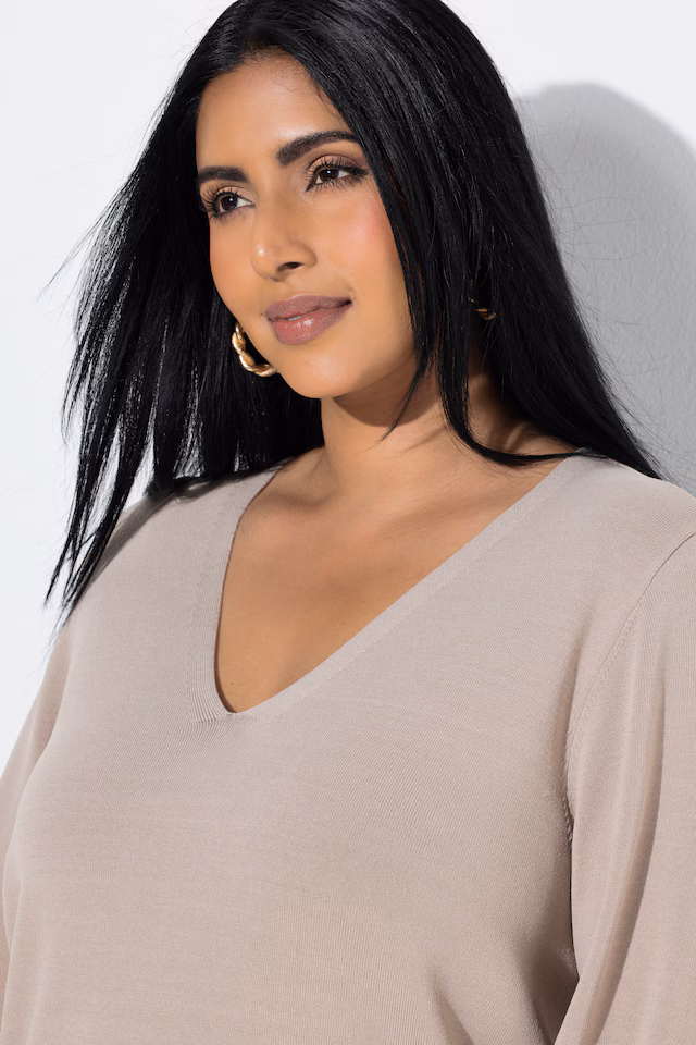 Border Stripe Long Sleeve V-Neck Sweater