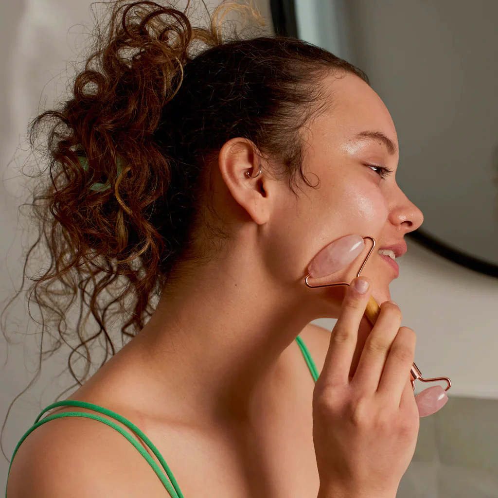 Rose Quartz Dual-Ended Facial Roller