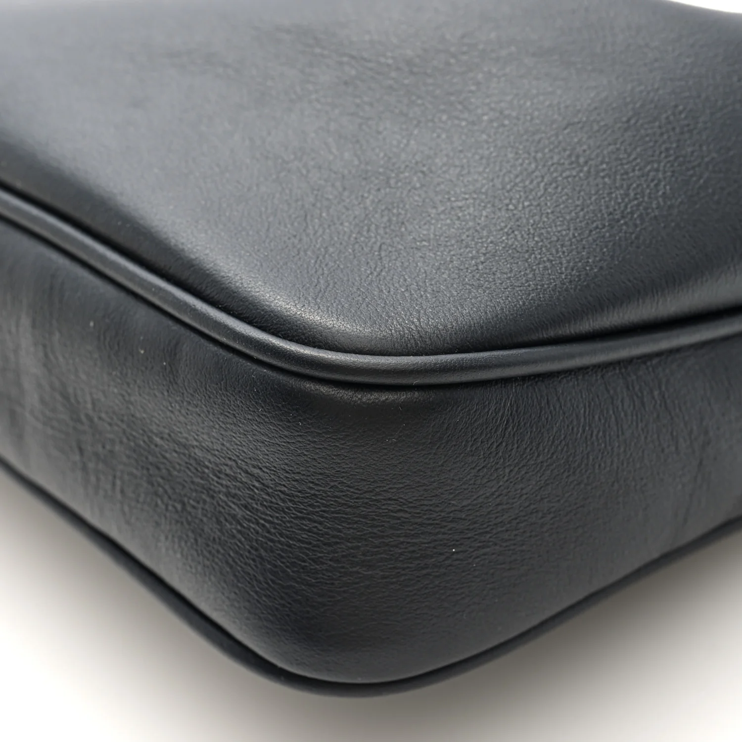 Natural Smooth Calfskin Rodeo Sling Pochette Black