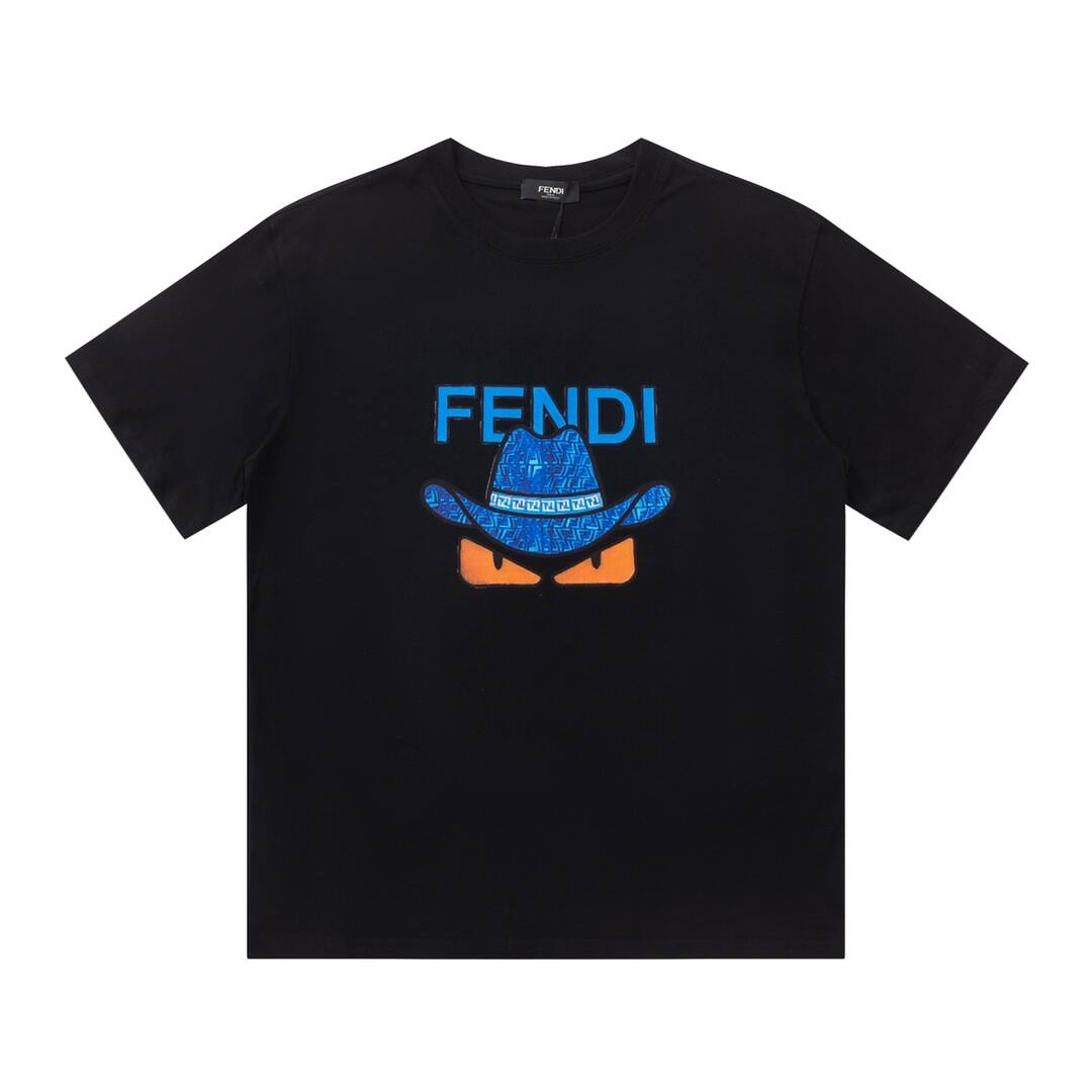 【FENDI公式旗艦店】 Tシャツ ご好評に付き再入荷！半袖Tシャツ