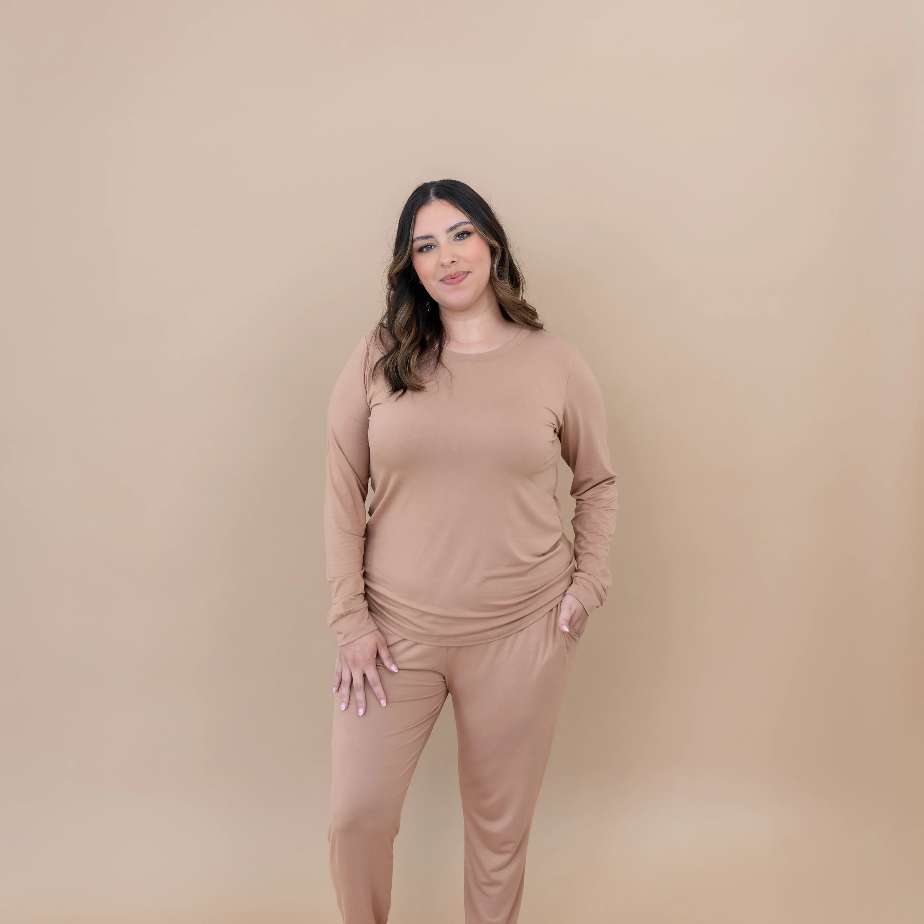Women's Jogger Pajama Set in Latte